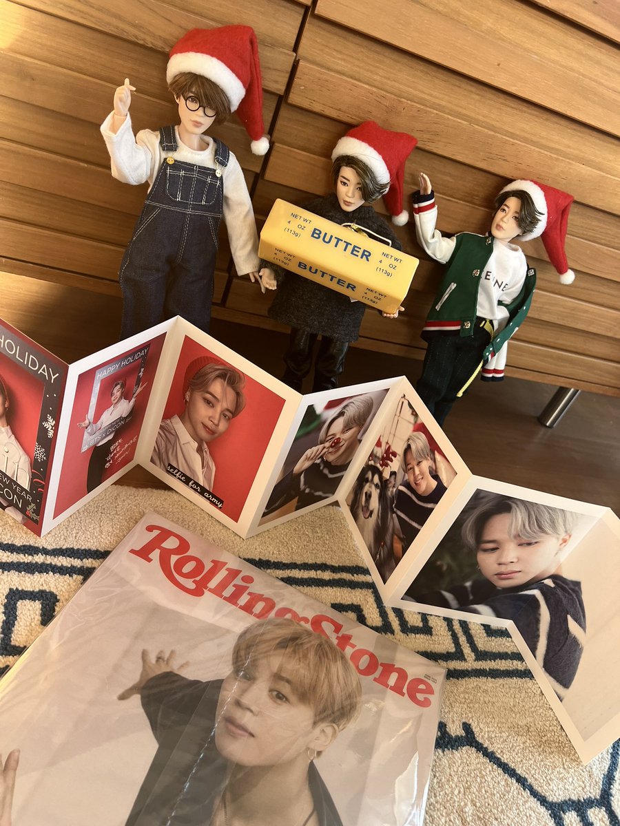 aco24042511's tweet photo. 我が家のジミニたち💛
遂にRollingStone 買っちゃった🙈💜
#bts #mattelbts #btsdoll #bts #RollingStonebts https://t.co/wDgwNV8aTj