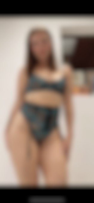 Sign up to my Modelhub Fan Club to see this brand-new exclusive photo: https://t.co/n71bE4CMU0 https://t