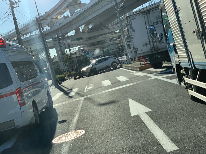 事故 神奈川県横浜市鶴見区生麦 生麦jct付近で事故 現地の画像や動画まとめ まとめダネ