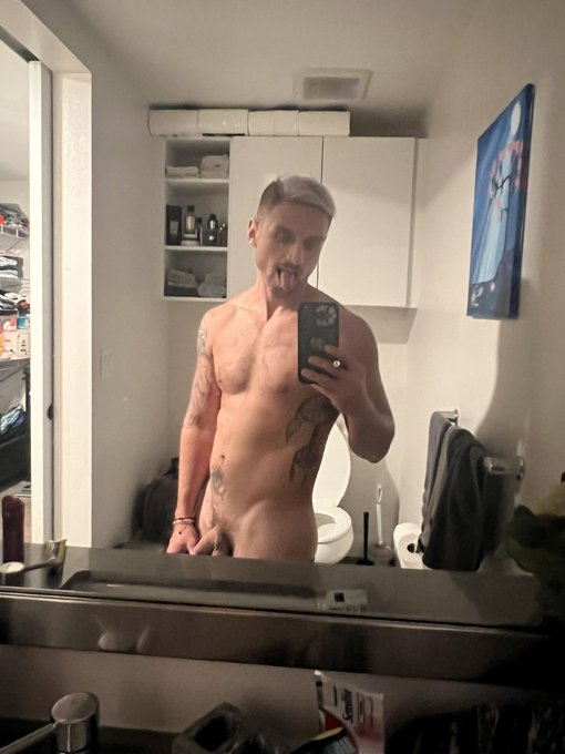Feeling beefy tonight ???? https://t.co/9gBIrwOMFf