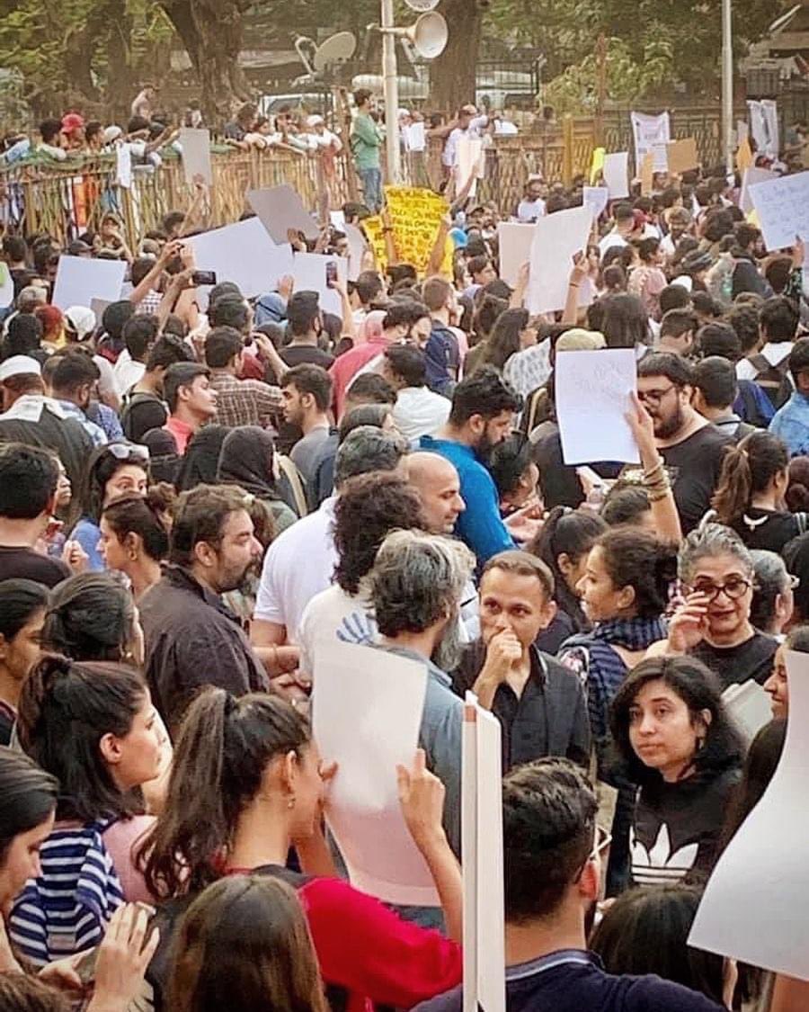 vijivenkatesh's tweet photo. @victoryyoga can you spot you &amp; me ? 
#NoToCAA #NoToNCR #BombayProtest
What a shot ! I can’t remember for the life of me who sent me this . At the August Kranti Maidan Protest Dec 2019 https://t.co/t87nTrchy8