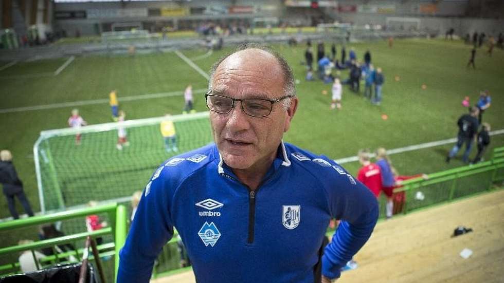 Både Hødd og Brattvåg har hatt et økonomisk krevende år: – Vi har blødd (pluss) dlvr.it/SFmD0M
