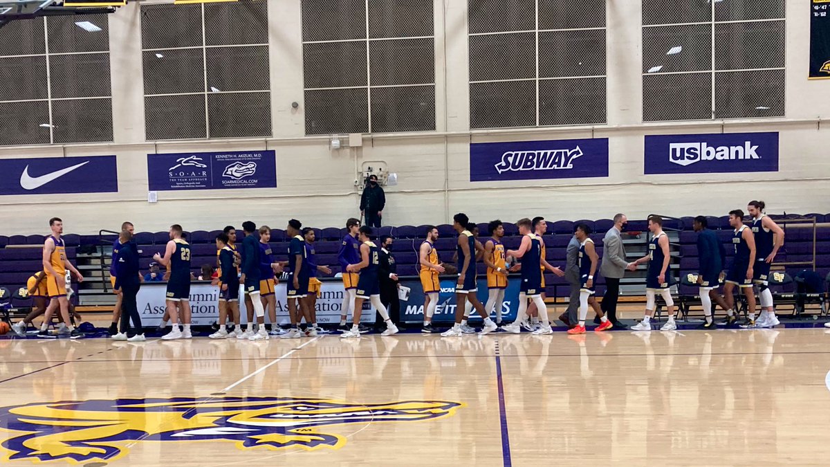 kirbygarry's tweet photo. W‼️@CSUMBmbb👊🏼 https://t.co/FxxBuIWmTc