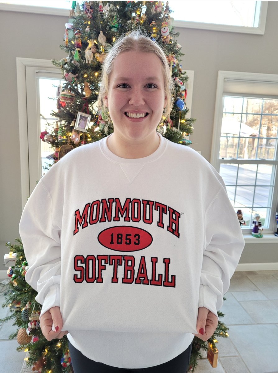 leaver_olivia's tweet photo. It's official! Could not ask for a better gift this Christmas ♥️ So excited and very grateful to be a Fighting Scot! #RollScots 
@SBCoachAlexa @ScotsSoftball @MonmouthCollege https://t.co/H9pQtW49Qm