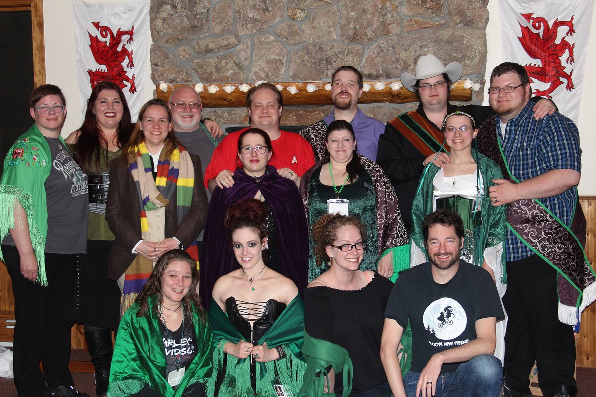 Faeril's tweet photo. @TheWheelOfTime @danielhenney @tigermadden @Marcus_Rudda @TarValon is my #WoTFamily especially my Greens! I have too many pictures I could share, but here is a group pic as well as a Green Ajah group pic from one of our events. 💚 https://t.co/I8vvbcfisp