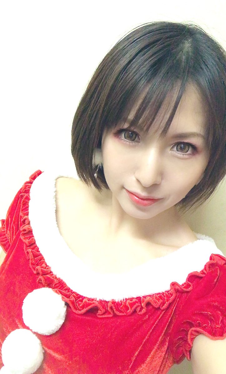 rubyaiba816's tweet photo. 💕🎁🎄 MerryX'mas 🎄🎁💕
＆ ॱ॰*❅HAPPY NEW YEAR❅*॰ॱ

日曜日は群馬県ゼロページスタジオさんでイベントありがとうございました"(ﾉ*>∀<)ﾉ

何年ぶりのサンタ🎅?!

皆様良いお年を!!! https://t.co/78woV48IuL
