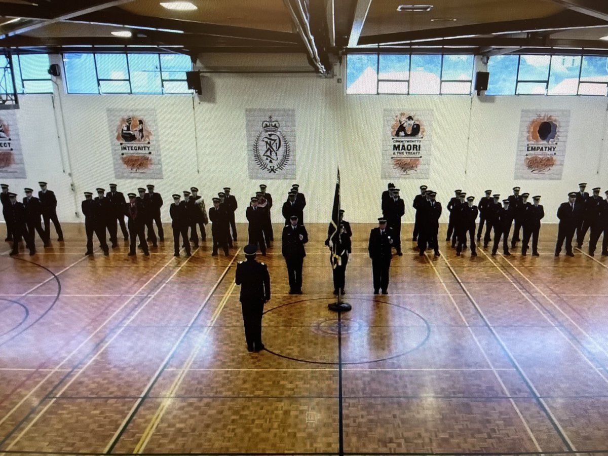DebbiePendlebu2's tweet photo. So incredibly proud of my niece Molly and all her Recruit Wing 349 cohorts who just graduated from @nzpolice. I know she will go on to do great things and be a positive influence on all whose lives she touches. Be safe and enjoy this amazing career. https://t.co/6s0NqLsFC0