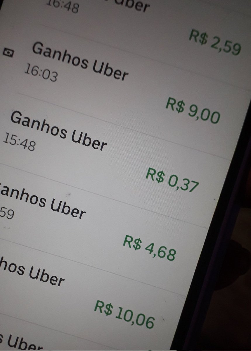 marimarrx's tweet image. eu acho mto engraçado qm reclama de uber cancelar algumas viagens q não vale a pena pq depois de 1 dia inteiro de trabalho isso aqui eh algum dos ganhos do meu pai dps q o app tira sua parcela de comissão (msm c o valor altíssimo da gasolina e etc