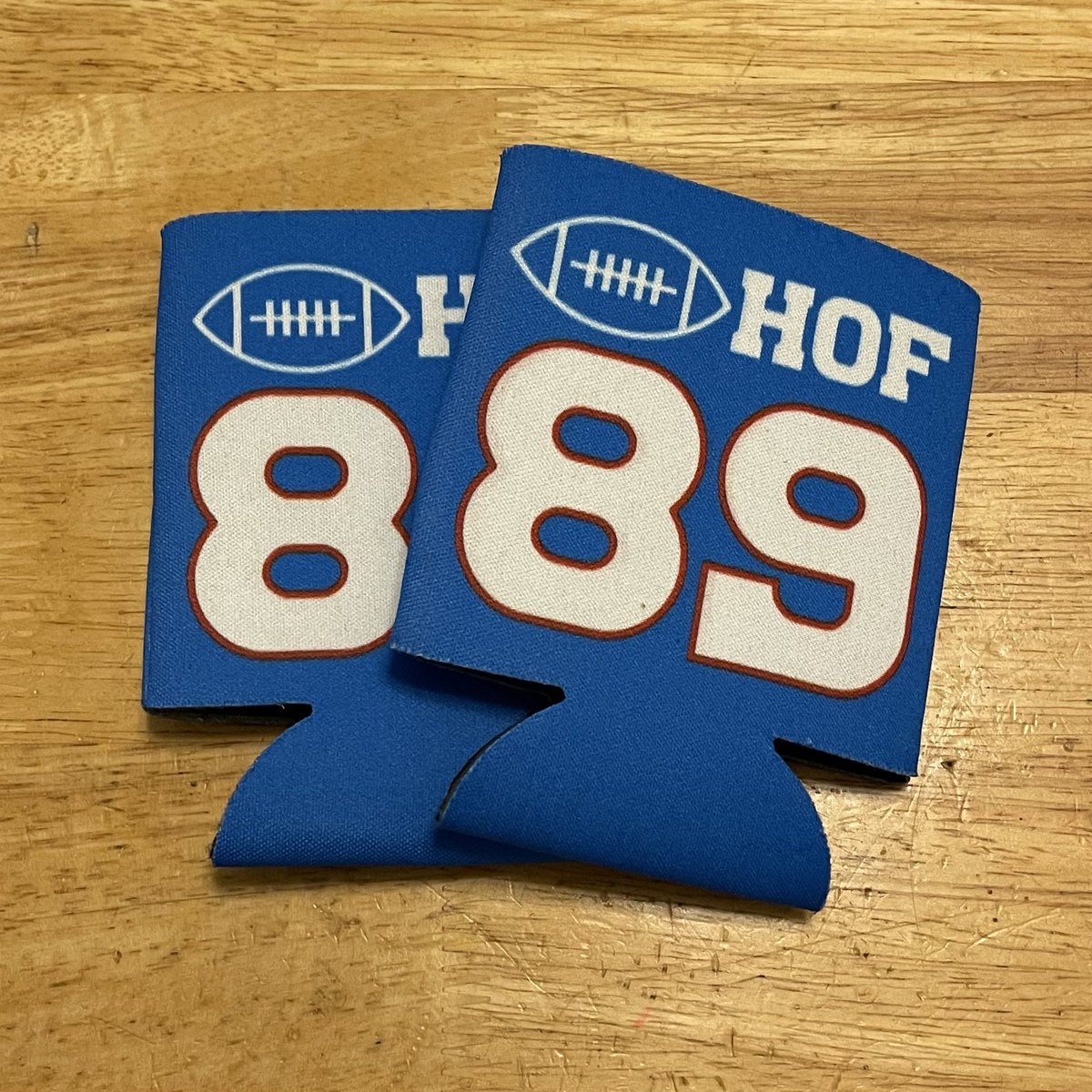 JacobWischoff's tweet photo. Thank you @HOFSteveTasker for these amazing new beer koozies. Letโs hope our friend Steve Tasker finally gets in! #BillsMafia #BuffaloBills #IncrediBills #SteveTasker #89 https://t.co/rsTgXcF7ib