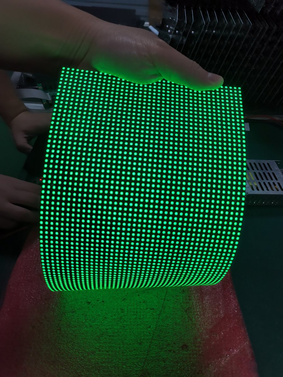 LedMst tweet picture
