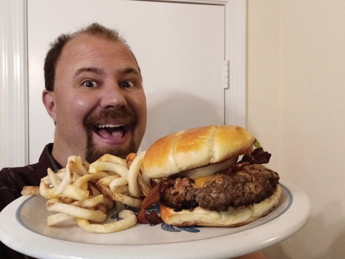 Yum - Day 354 - 2,910 days in row - western burger with bacon and fries - #day354 #day2910 -  #westernburger #fries