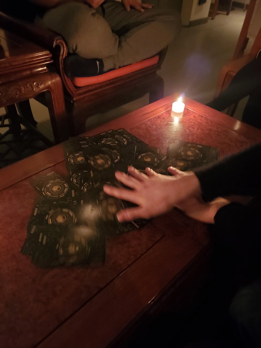 at_fome's tweet photo. My brother performing a tarot reading with @arknightstarot! Captivating and enchanting https://t.co/7vtA0UhZv1