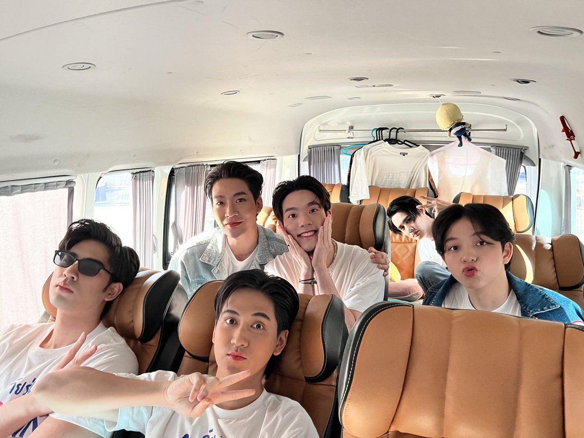 CTR2DAB's tweet image. หวัดดีค้าบบ #GenYss2Roadshow