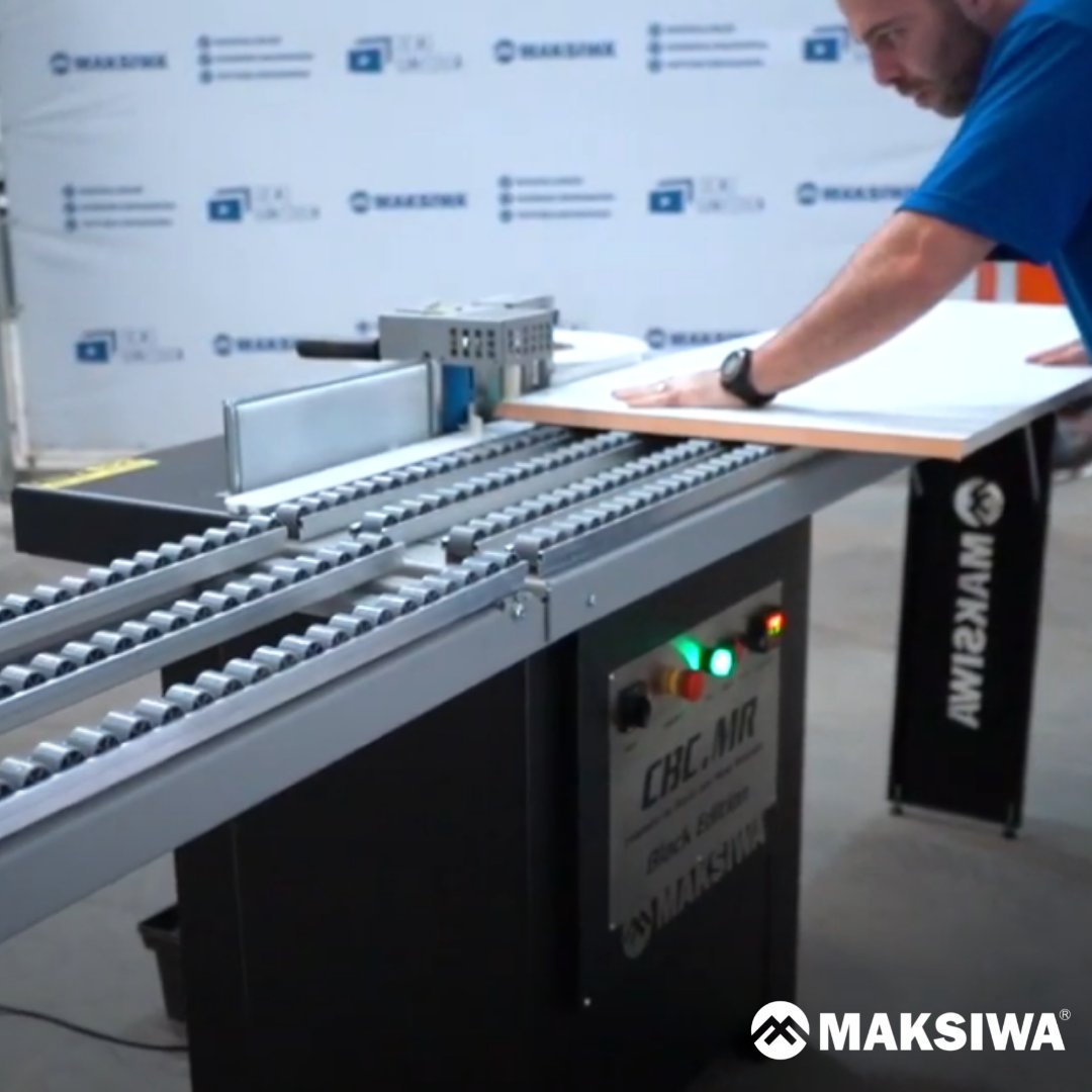 MaksiwaU's tweet image. The CBC.MR has a built-in retractable extension table providing a work area 3x times longer whenever opened, it is perfect for long pieces such as doors and panels.

For more info go to maksiwa.com 🔥
⁠
#maksiwa #maksiwausa #woodworker #woodworking