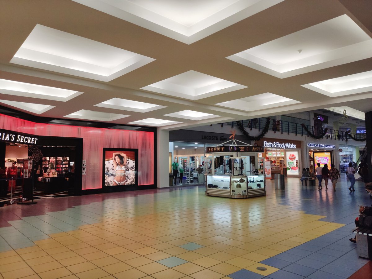 <a href="/albrookmall/">Albrook Mall</a> #Albrookmall <a href="/albrookmall/">Albrook Mall</a> #Panamá #Masde700tiendas #PanamaCity #Pty #Panama 📱#5🎄🌟🎀🎁10:46am (20-12-2021)