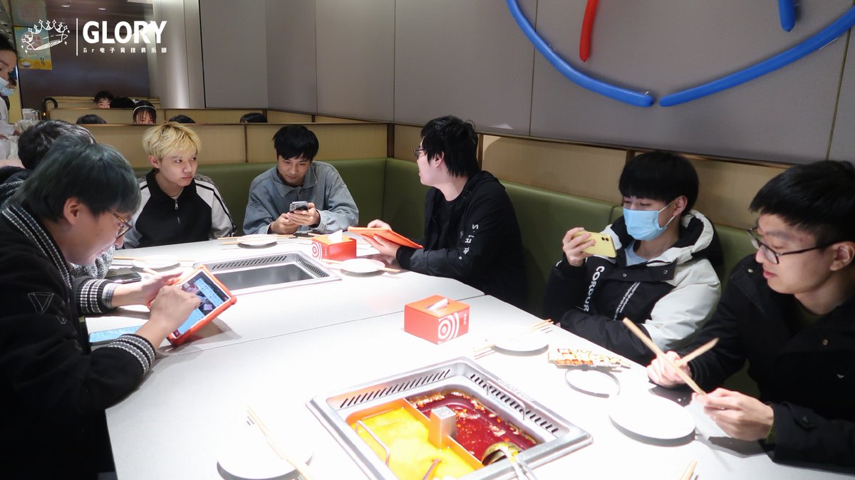 Gr_officialonly's tweet photo. Guess where we were?๐๐๐๐
#happyPPXday๐ #GrDaily๐ถ๏ธ #Gr_Glory #GrFighting https://t.co/iA7hI1tciP