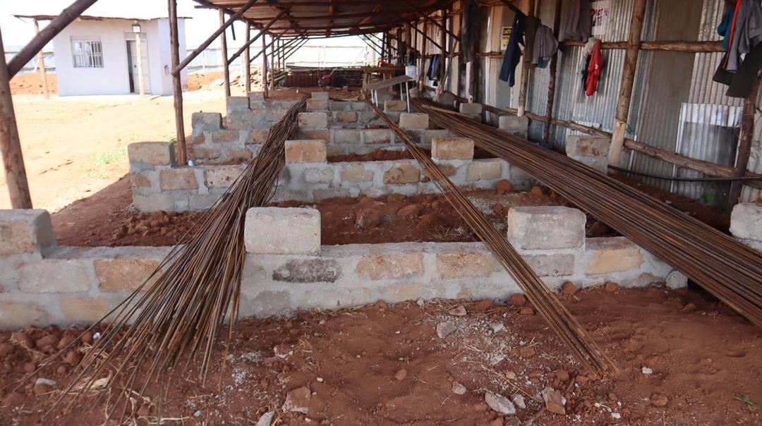 date_africa's tweet photo. 🇺🇬Uganda : The Ministry of Water and Environment Officials in the Urban Water Supply and Sewerage Department(UWSSD) held a site meeting and inspected Busia Water Supply and Sanitation System to assess the progress of the ongoing construction works.

#utdaworld_bank #utdauganda https://t.co/kpvRjtTRed