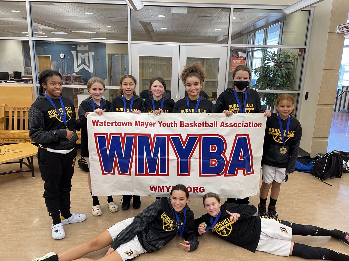 Blazegirlsbball's tweet image. How about a little shout out to this great group of future Blaze girls basketball players!  They beat Northfield by 1 point in a nail biter to bring home the Championship this past weekend. Way to go Burnsville 6th graders!!   

The future is looking bright 😎