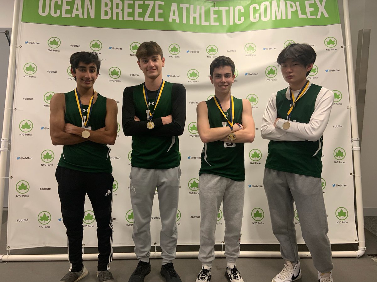 LHS_Track's tweet photo. SEC Champs Highlights:
Matt Ho: 2nd in PV and 3rd in HH
Krish Malhotra: 5th in 55 and 5th in 200
A. Oji: 2nd in Shot
John F: 4th in Shot
Novice Sprint Medley: 1st place
Novice Distance Medley: 1st place
Good for night to kick off the Boy's season. Congrats! @LivLancers07039 https://t.co/yTllvB45vk