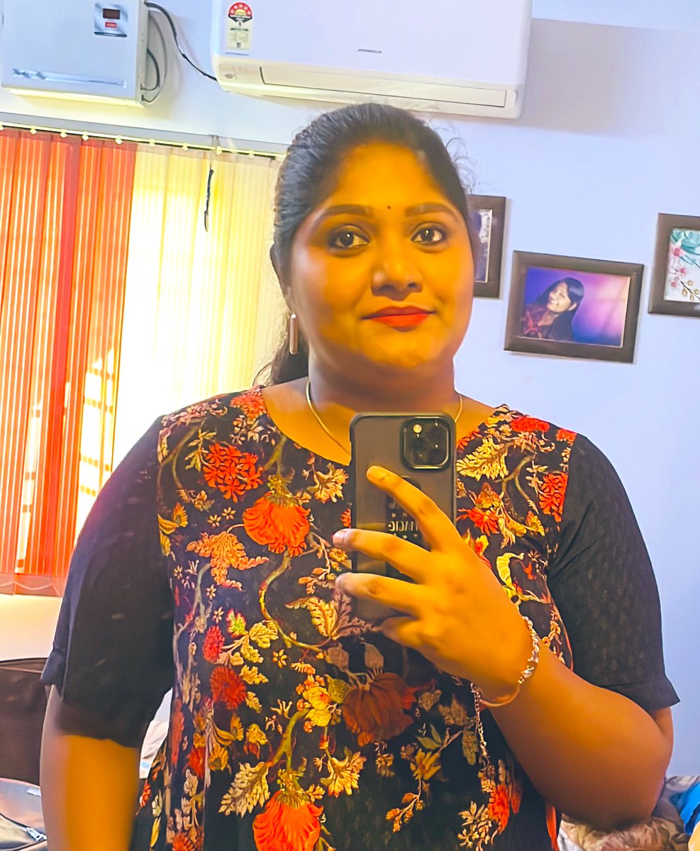 itzmekrithika's tweet photo. Self love is the best relationship in the world. #clearminded #chennaimom #chennaigirl #tamilgirl https://t.co/nWTf800B6i