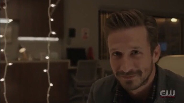 ohmygillz's tweet image. the. first. thing. she. saw. THEYRE BACK @LizGillies #Dynasty #Falliam