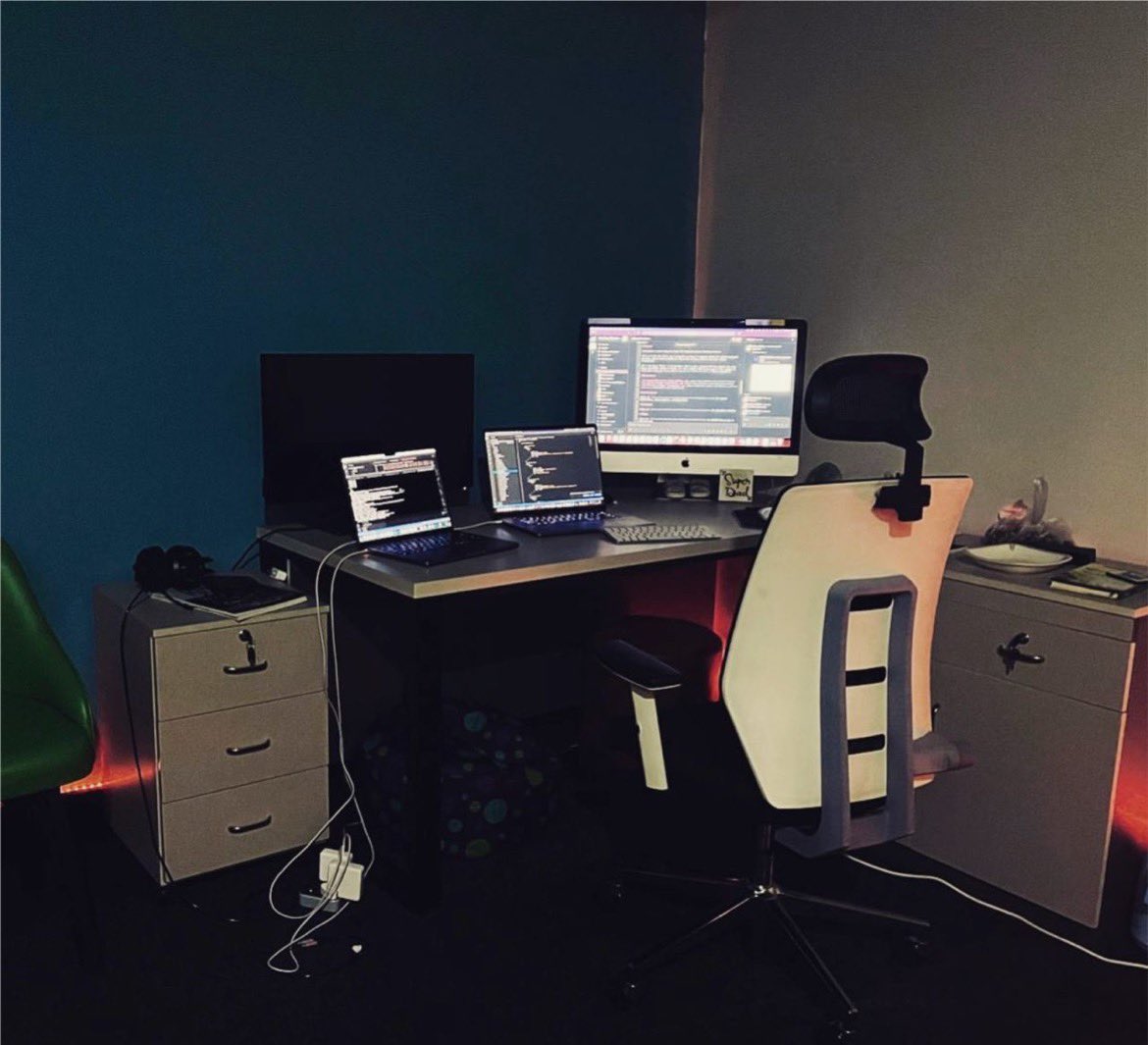 isalmanhaider's tweet photo. My workspace - home office, simple but highly productive! Freedom from daily commute and traffic hassle.
 
Work from home is the future of work, how many of you agree or disagree to this and why?

#developer #freelancer #upwork #fiverr #payoneer #codefromhome #drupal #acquia #php https://t.co/vvso4h3Cyb