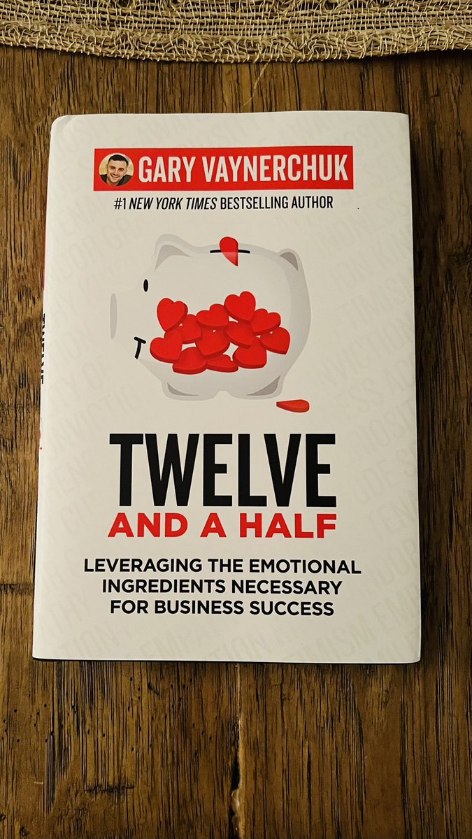 Taylor_Stark7's tweet photo. Shoutout to @Josh_Steele for the @garyvee book! 💯💯🔥 https://t.co/JacE4D1IXW