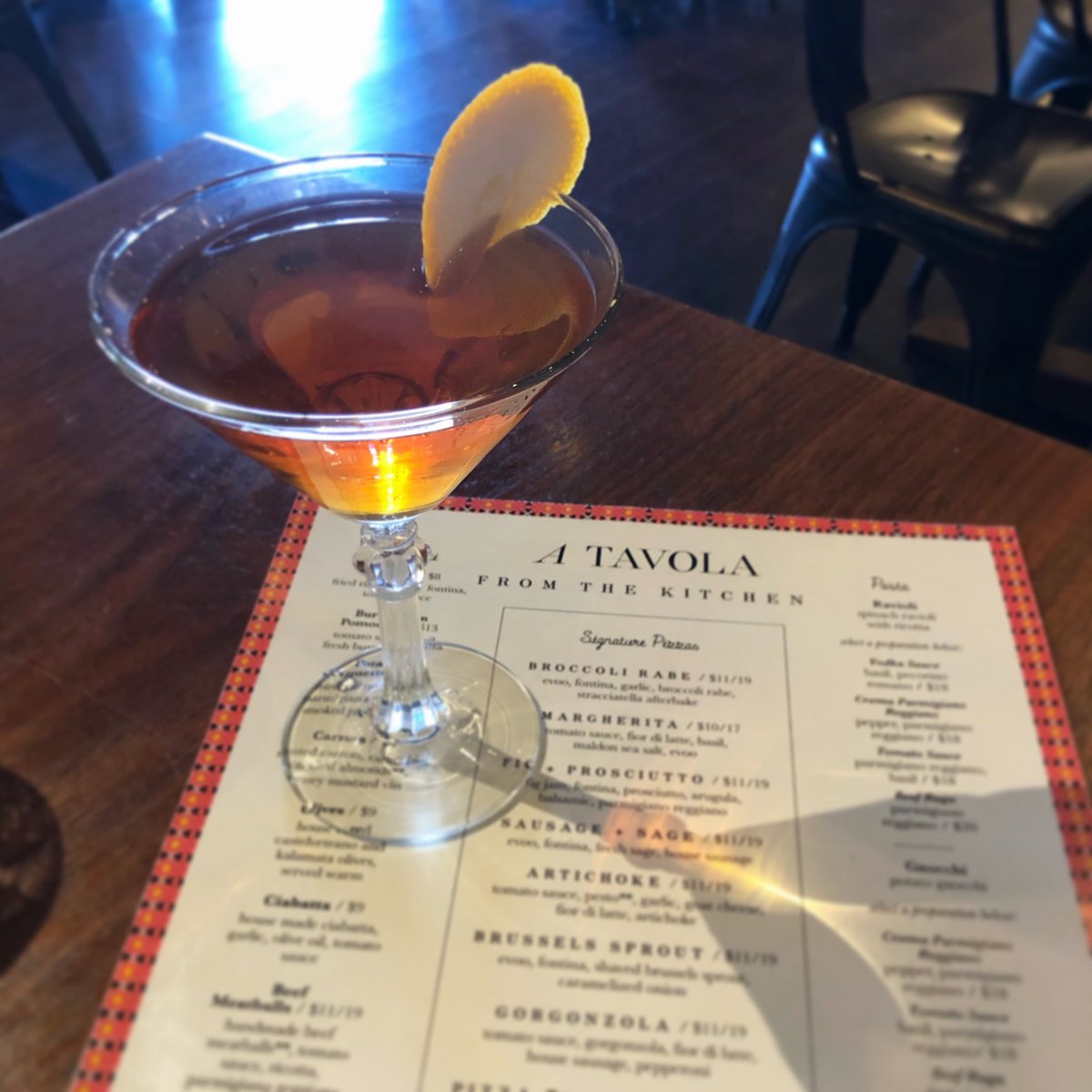 drinkswithrobin's tweet photo. Head to @ATavolaPizza this week and treat yourself to a Hanky Panky cocktail after that holiday shopping! Made with #fivestoriesdistillery Fresh Hop gin, it’s sure to hit the spot!

#atavola #cincinnati #ohio #cocktails #gin #freshhop #wethop #gin #gincocktails #cincinnatidrinks https://t.co/Fk6ScOrpyV
