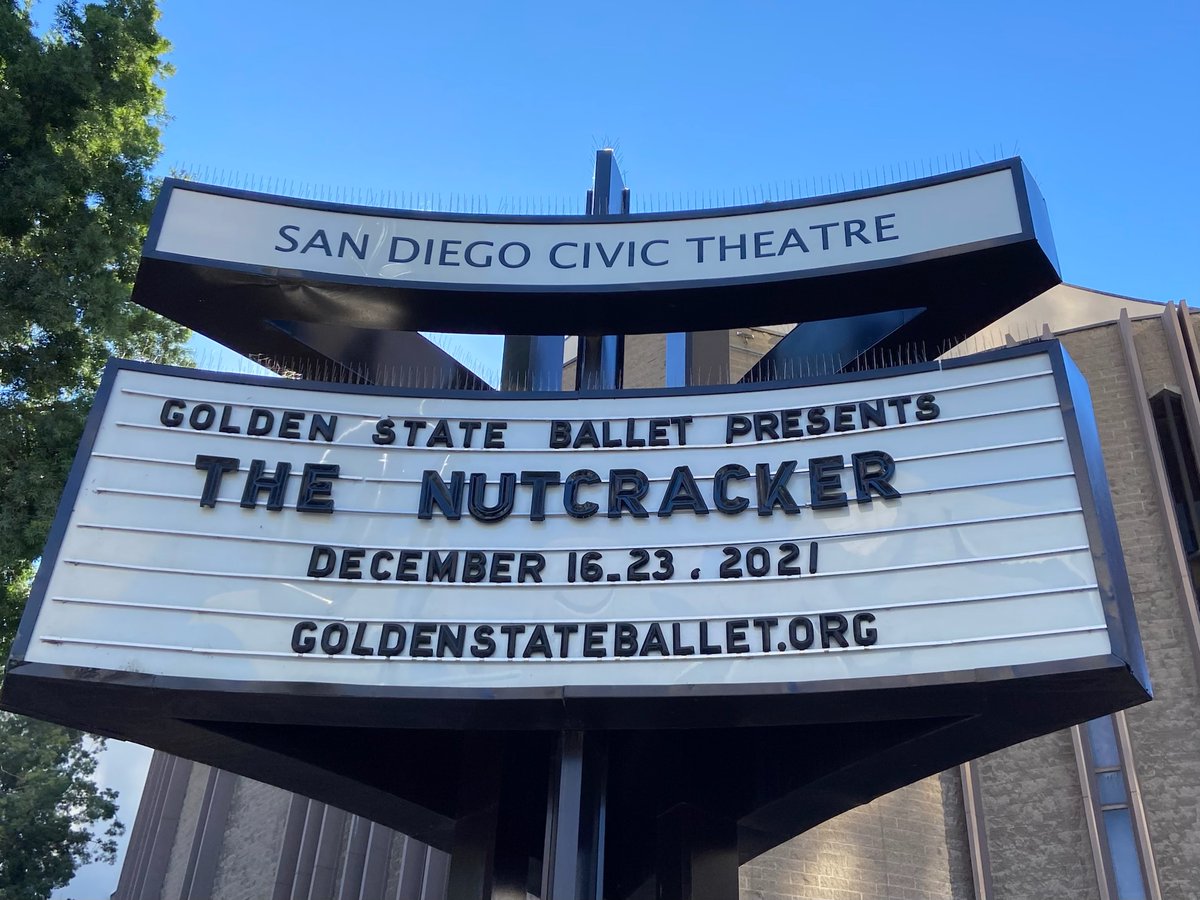 There's still a few more days to see @GoldenStateBallet's exquisite production of 'The Nutcracker' at @SanDiegoCivicTh this holiday season!