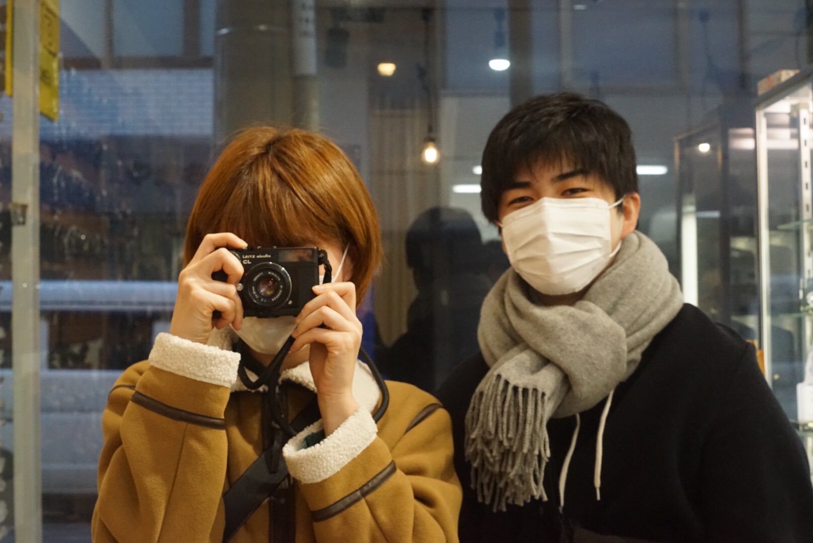 東京camera 女性の方のカメラのお買い物に男性が付き添いされるのもしばしば せっかくなのでご一緒にカメラ はいかがですか 只今 ペア割実施中 お友達 ご家族 カップル 同時カメラ購入で各々のカメラから10 Off フィルムカメラ カメラ好き