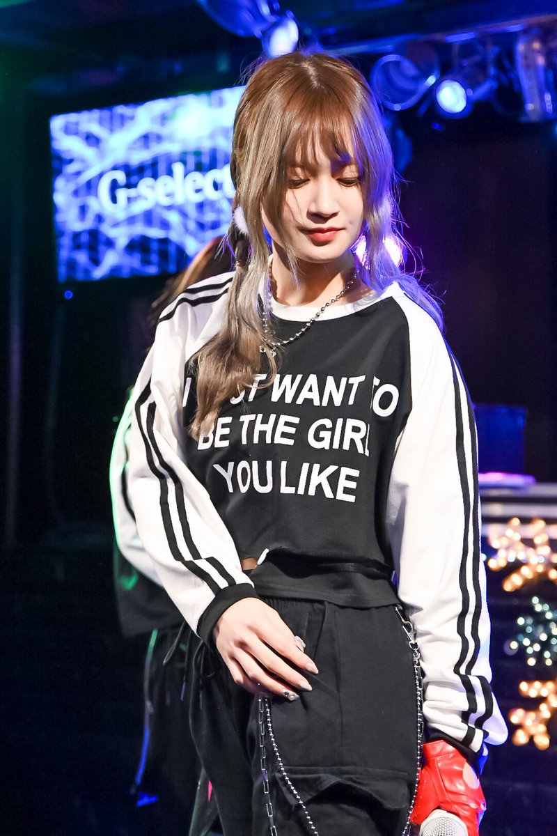 horand_date's tweet photo. 2021年12月18日(土)、
G-SELECT2021.12.18、
でのNoSti(ノスティ)のRENさん、
似た構図になってしまった。
その１。
#REN
#NoSti
#ノスティ
#G_SELECT
#ジーセレクト https://t.co/m9RUomRcep