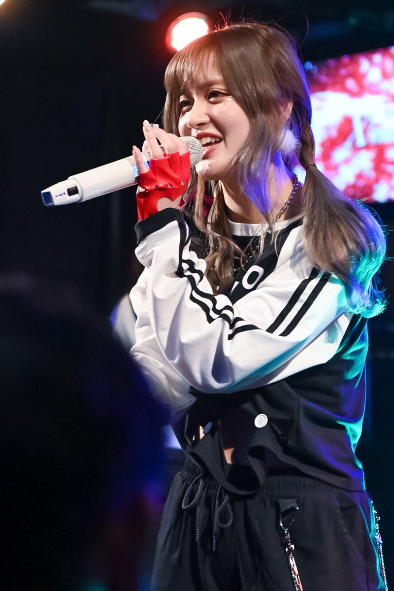 horand_date's tweet photo. 2021年12月18日(土)、
G-SELECT2021.12.18、
でのNoSti(ノスティ)のRENさん、
その２。
#REN
#NoSti
#ノスティ
#G_SELECT
#ジーセレクト https://t.co/blgkLZLAMG