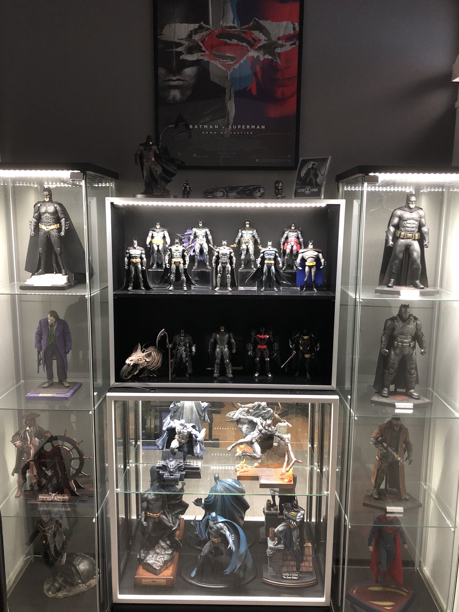 Rickboy フィギュア棚が見れるタグ フィギュアとしてもインテリアとしても考えてディスプレイ T Co Eowqvnspds Twitter