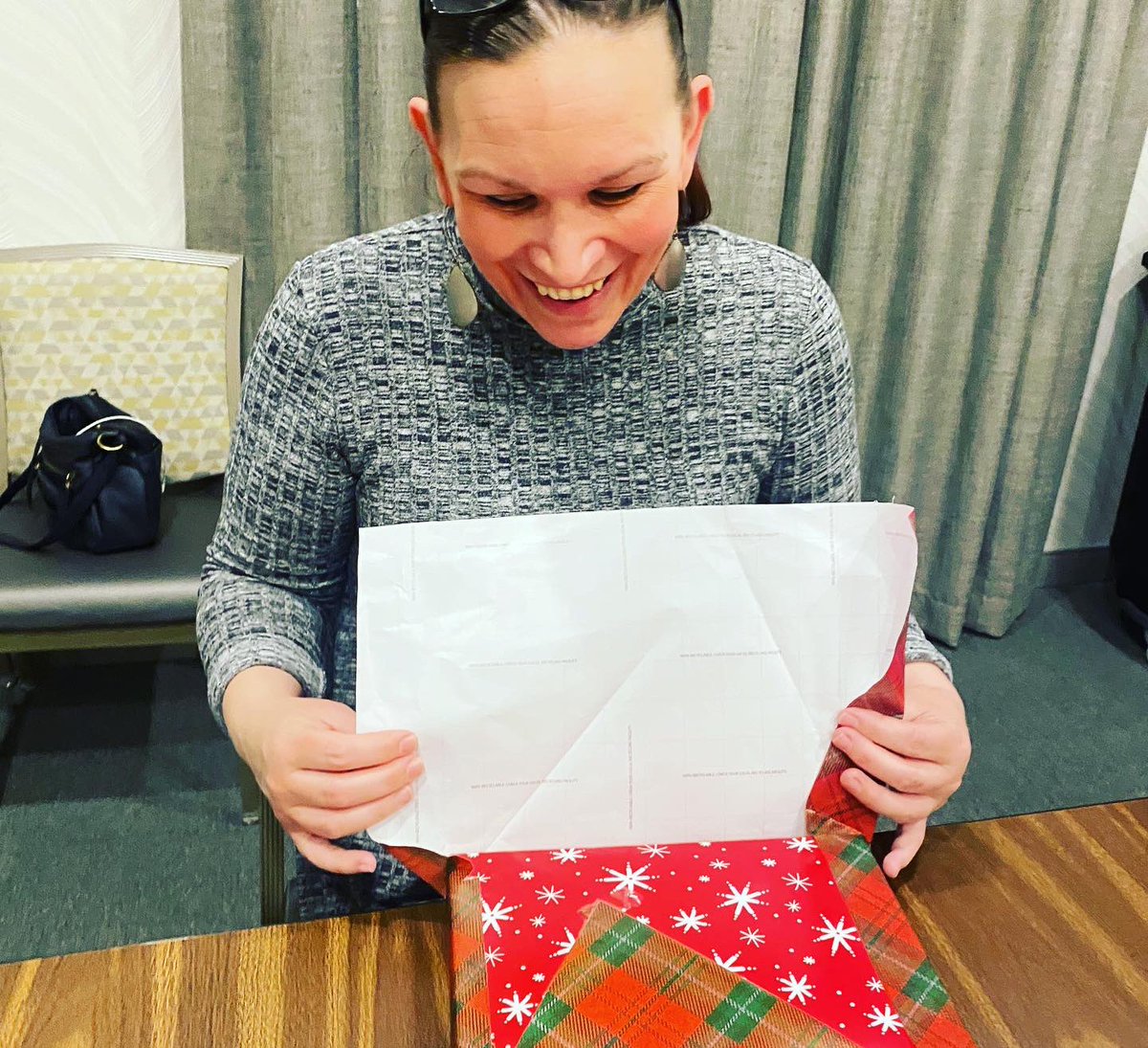 prioritylogists's tweet photo. Another successful day of wrapping gifts with our Dallas location employees for Soldiers'​ Angels Adopt-A-Family program! 

#Prioritycares #prioritylogistics #priorityserves #soldiersangels https://t.co/Jc7ma7TV4R