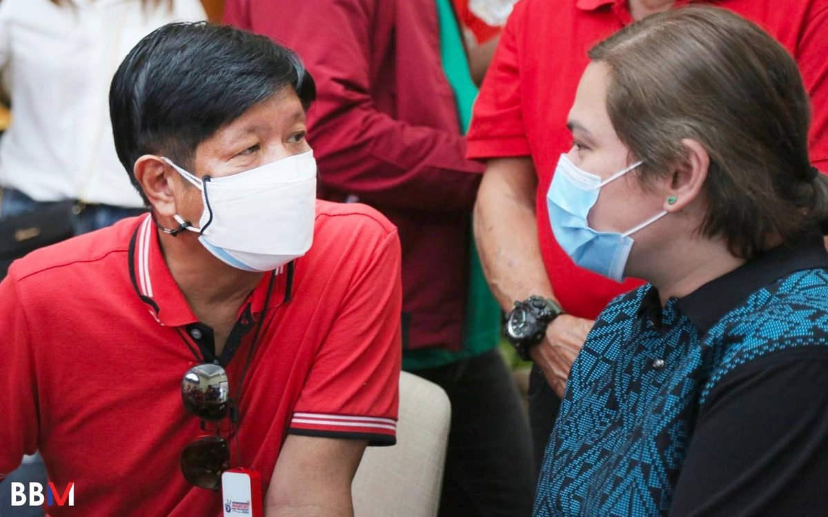 bongbongmarcos's tweet photo. Tumungo ang Uniteam namin ni Mayor Inday Sara sa mga probinsya ng Masbate, Capiz, Siargao at Negros Occidental kahapon, Disyembere 20, para personal na makapaghatid ng tulong sa mga nasalanta.

May pag-asa mula sa pagkakaisa. Sama-sama tayong babangon muli. https://t.co/EkQ5UMuEEC