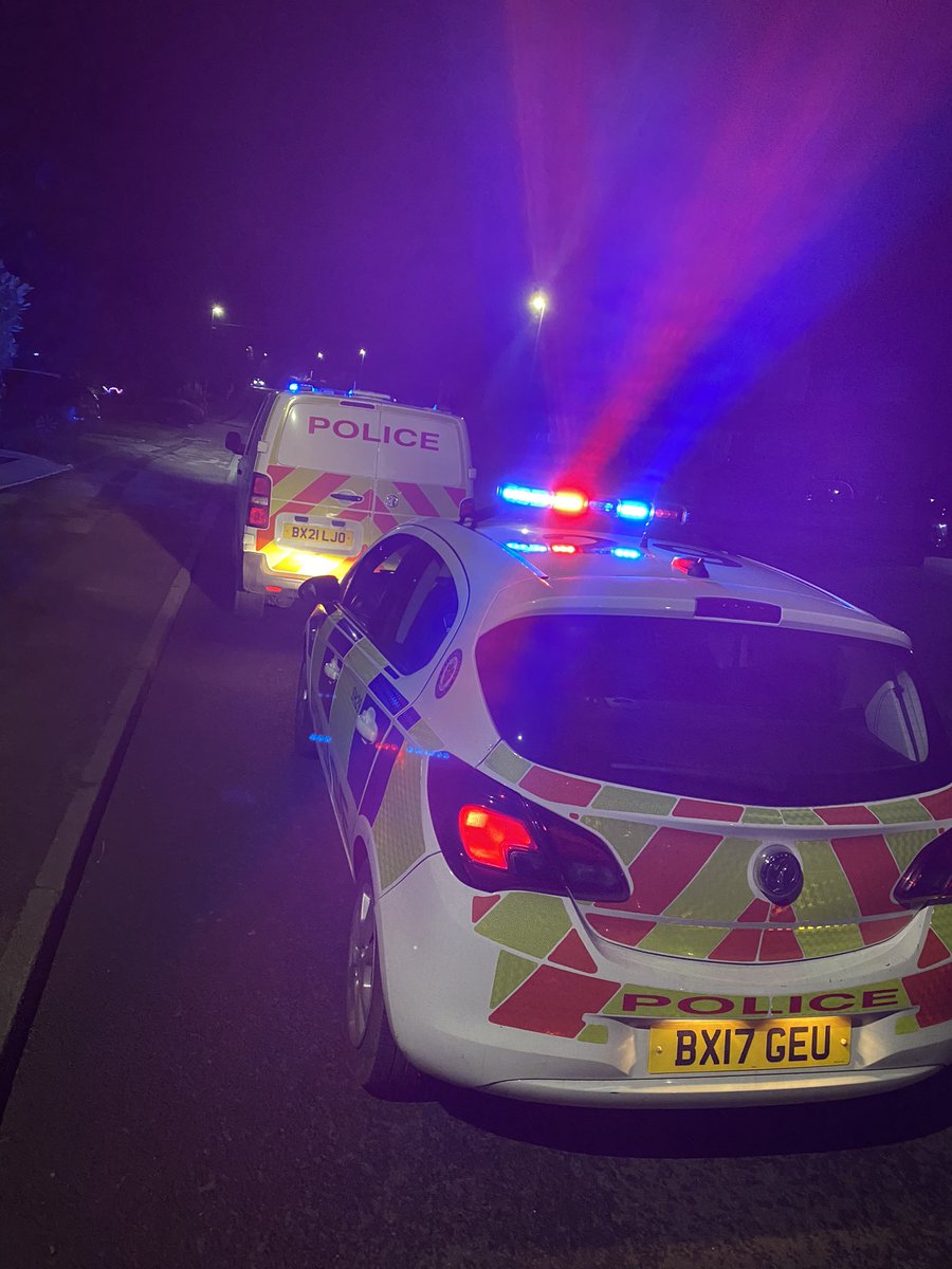 RuralsWMP's tweet photo. #VehicleStop | Amongst our multiple vehicle stops we have gained a range of Intelligence relating to drugs, money laundering, vehicle crime + much more 🚔‼️ 

Potentially a range of offences prevented throughout the shift and a quantity of class B drugs seized 👏 #OpNightHawk https://t.co/bR90QfCBnW