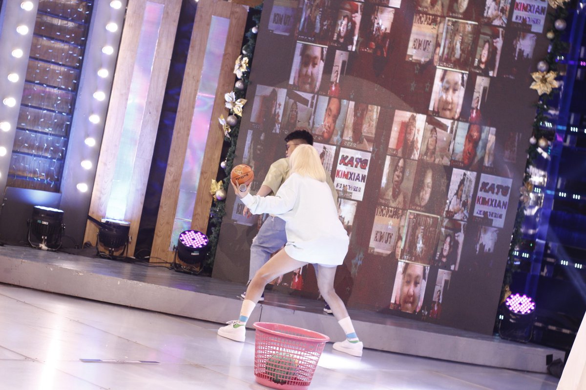 itsShowtimeNa tweet picture