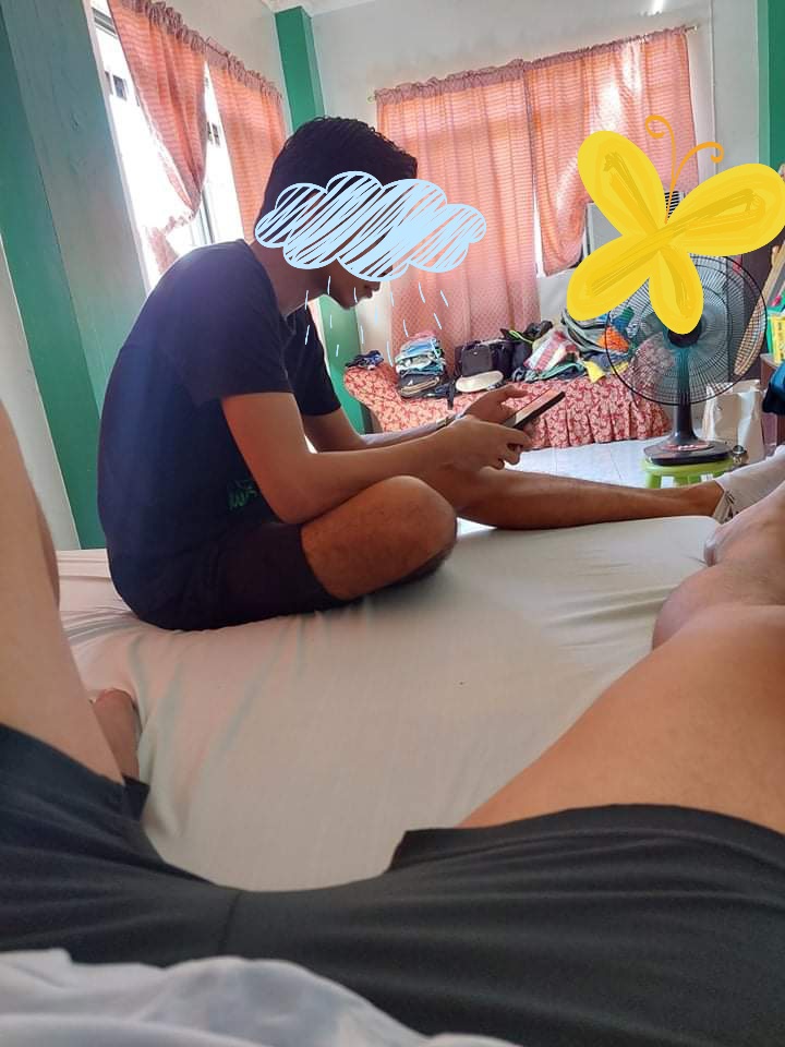 438fd8f84a6c4a4's tweet photo. Yung nagbayad ako sa lueco knina at nagkatitigan..hayan sumama sya sakin para magpalipas oras bago raw umuwi ng bacnotan!
#videostofollow🤔 https://t.co/WbDJvGvxSL