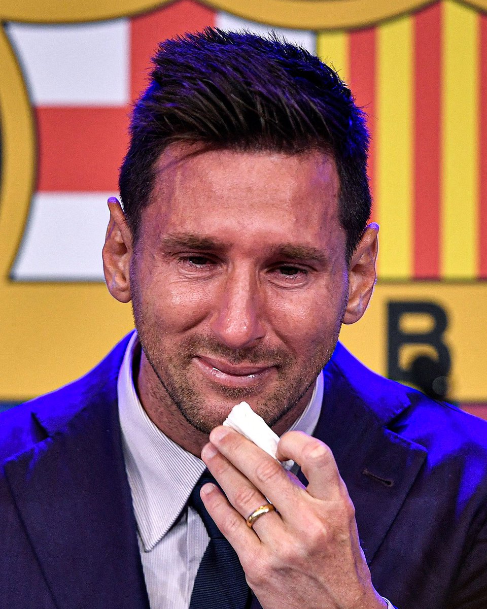 442oons's tweet image. RT this if you've got more than one pair of undies, socks or Lynx Africa today 🤣 #ChristmasDay