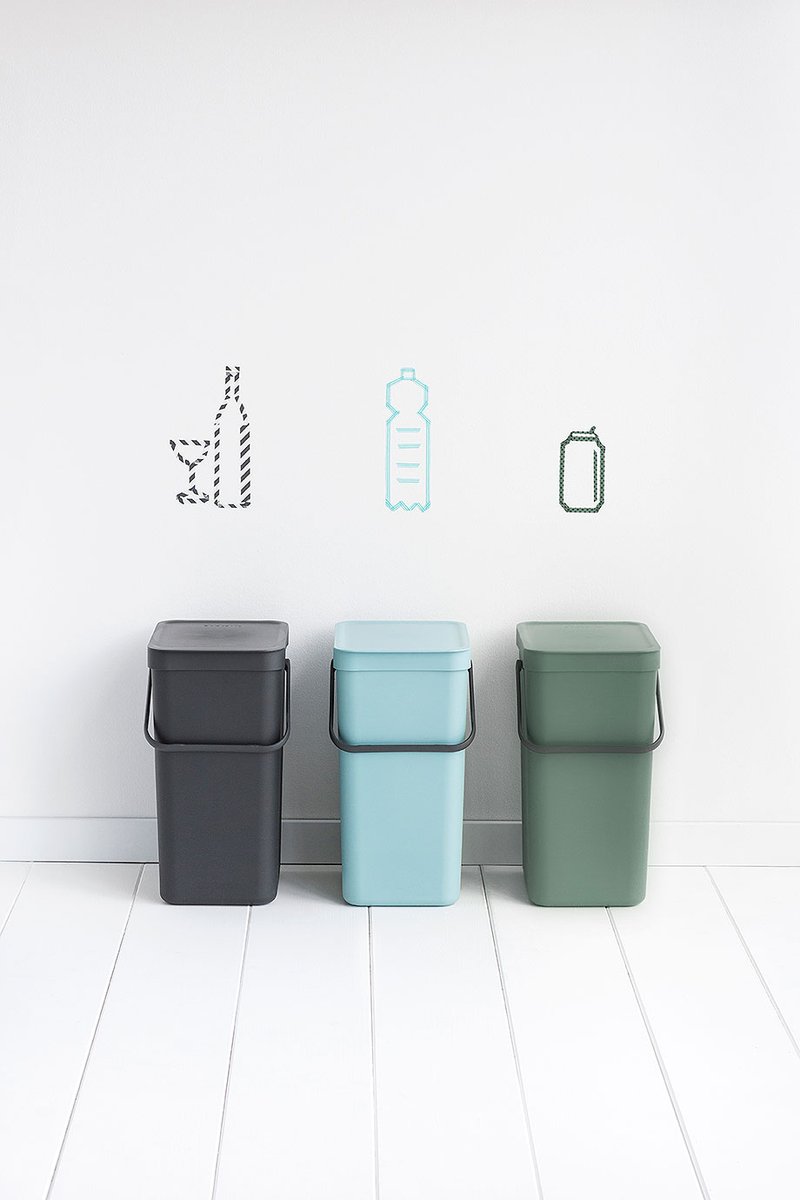 Interior_es's tweet photo. Sort & Go es una colección de cubos de #reciclaje de la firma @Brabantia, 100% reciclable y reconocida con el nivel bronce de la certificación Cradle to Cradle®.
-> https://t.co/pU1mk8Y9iN
-> #cubosdereciclaje @KinaCom https://t.co/NmjkHJsnCi