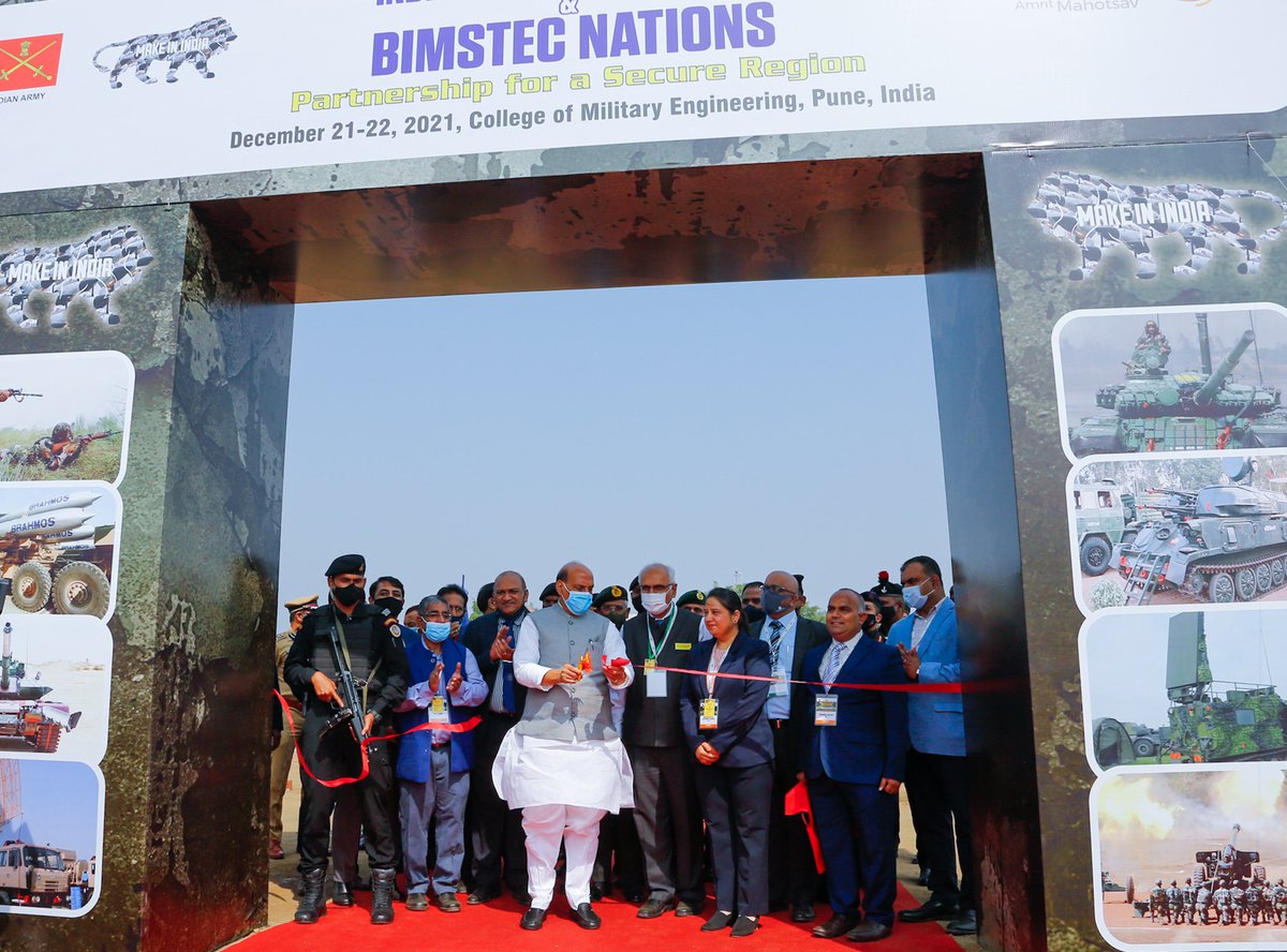 dprohyd's tweet photo. Raksha Mantri Shri Rajnath Singh witnessed a Multi-Agency Exercise (MAE) and inaugurated an equipment display on the 2nd day of #PANEX-21, a HADR Exercise for BIMSTEC member nations, organised at College of Military Engineering in Pune on Dec 21, 2021.
https://t.co/VFCF6jwGjZ https://t.co/sNEawdjJya