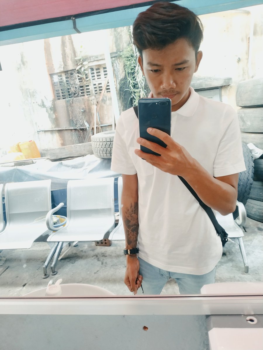 minn_adam's tweet photo. နောက်ကရှုခင်းလှလား https://t.co/G5Q2LnELg6