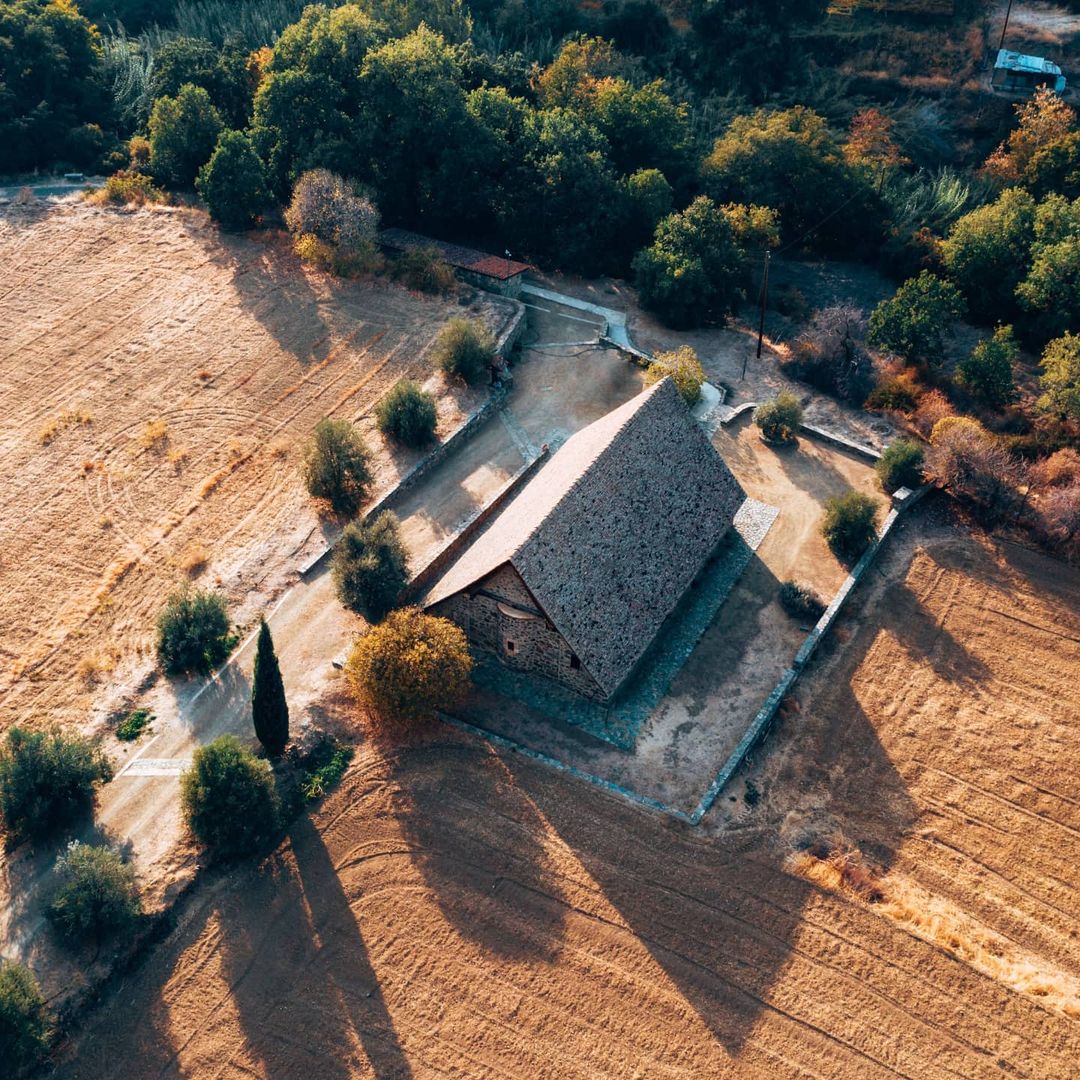 Well hidden in the village of Galata, there is a church called Panagia Podithou! 

It is a listed UNESCO World Heritage Site and one of the four painted churches in the village!

📷 <a href="/drone/">tyler drøne</a>.escaper 

#VisitNicosia #WhatWillYouDiscover