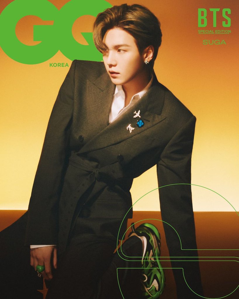 BTSMlN's tweet photo. GQ KOREA, BTS x Louis Vuitton. https://t.co/DgtP1wJous