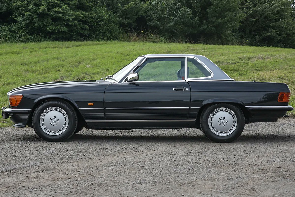 TheSLShop's tweet photo. This exceptional #420SL finished in Blue-Black Metallic (199) is simply divine. Featuring optional leather and rear seats, an outside temperature gauge and after-market air conditioning, this 420 SL is primed for a new era of ownership.
https://t.co/cHK2POQQz1
#SLSHOP https://t.co/s5v2D5bAMz