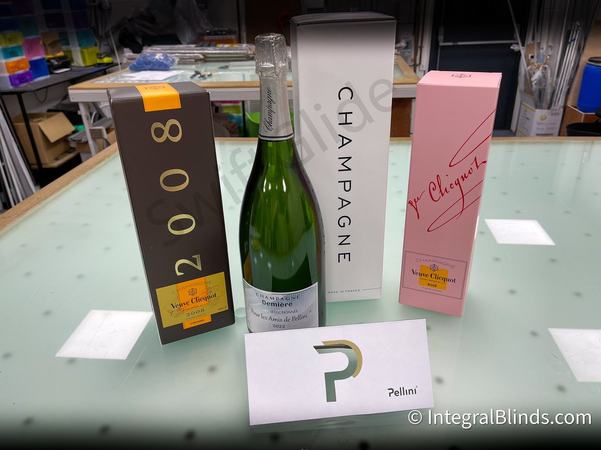 IntegralBlinds's tweet photo. It’s always nice when supply partners say Thank You this time of year. Pellini & ScreenLine certainly know how to say thank you. #Pellini #ScreenLineBlinds #ScreenLinePartner #IntegralBlinds #IntegratedBlinds #Quality #Excellence https://t.co/rVB3PgfZol