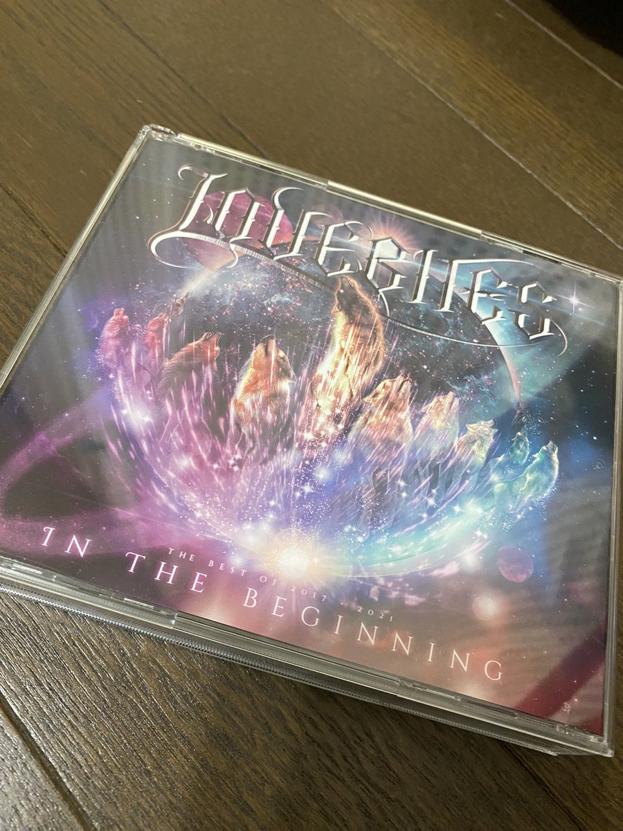 ogupi1's tweet photo. 来たー!
発売日ぜんじつですが。
本当はアルテミットエディションが良かったんだけど、懐と相談しているうちに締切に💦
スタンダードのBlu-rayVerに。
速攻SDに落として、車でヘビロテ予定です。
#LOVEBITES #InTheBiginning #待ってたよー #早く新曲LIVEが見たい https://t.co/qUVazP0GnC