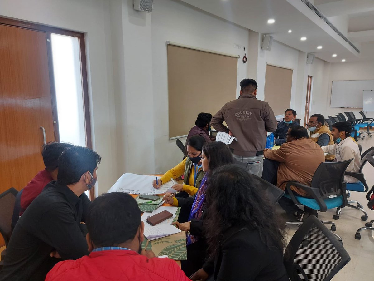 school_waterCSE's tweet photo. The day continued with enlightening the trainees on topics like #WSUDPconcept, #Institutional-#Regulatory #framework for #DWWM &amp; #localreuse. Participants indulging in discussions on #centralised v/s #decentralised #wastewaterManagement systems through #GroupExercises. @CSEINDIA https://t.co/tcElvqKEHu