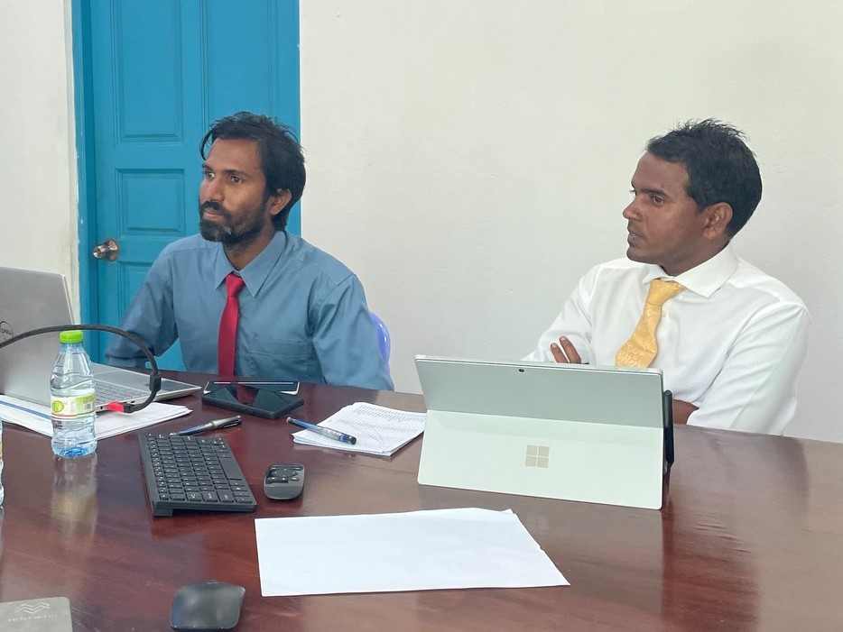noonucouncil's tweet photo. އަތޮޅުގައި އިސްރާފްވާ ސާމާނު އަނބުރާ އަލުން އިގްތިސާދުކުރުމަށް ކައުންސިލުން ކަނޑައަޅާފައިވާ އަމަލުތަކުގެ ތެރޭގައި ނިޒާމް ގާއިމްކުރުމަށް އިންވެސްޓްކުރުމާއި، ރިސޯޓްފަހަރަށް ހިދުމަތް ފުޅާކުރުމާއި ފީނެގުންފަދަ ކަންކަން ހިމެނެއެވެ.
#Circulareconomy #wastemanagement #noonuatoll https://t.co/l71jf6cqay