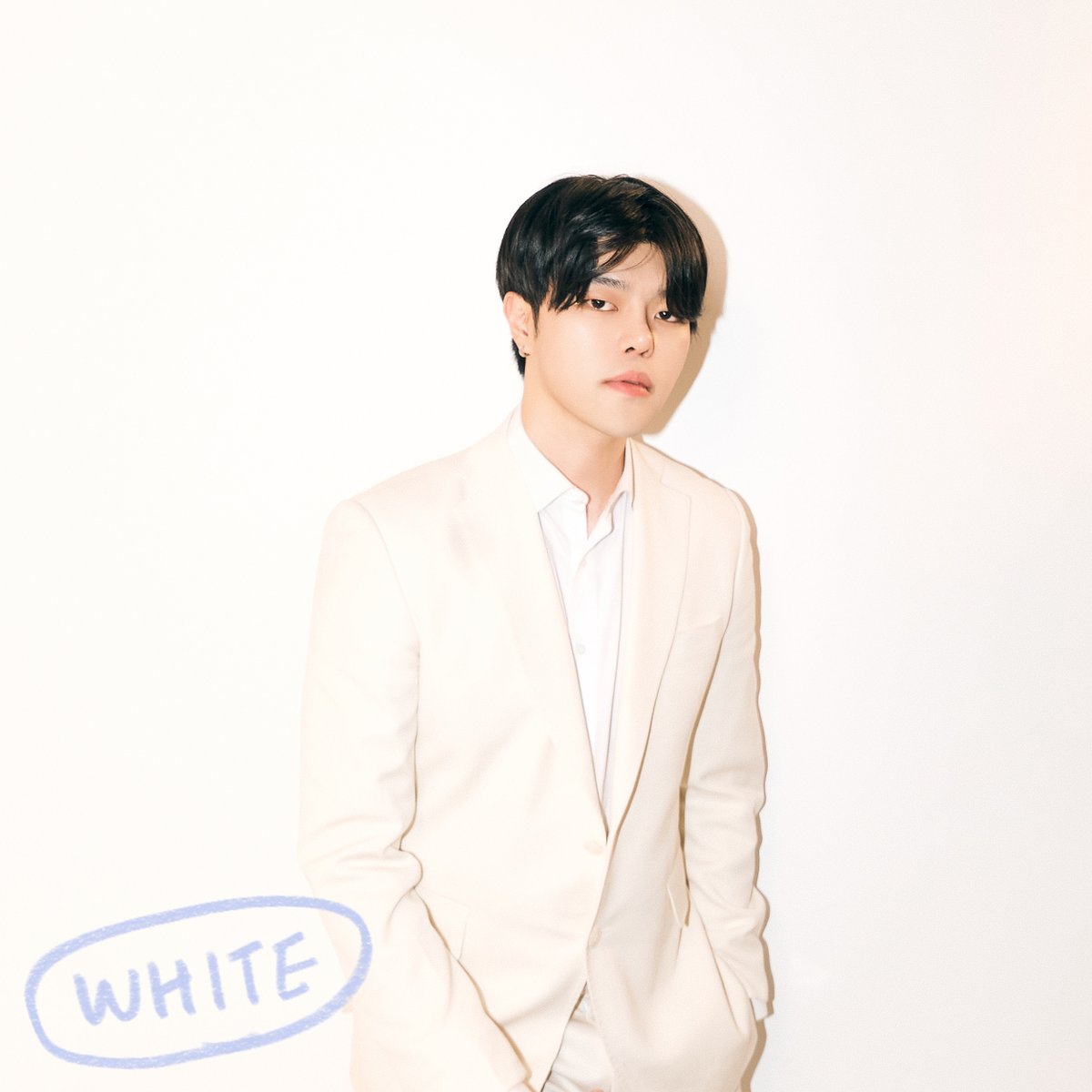 themuzeent's tweet image. [ THE MUZE ]
CHRISTMAS PROJECT : WHITE (cover.)

COMING SOON

#Josh #CherryB 
#DIA #예빈 #은채
#Ciipher #케이타 #태그 #원